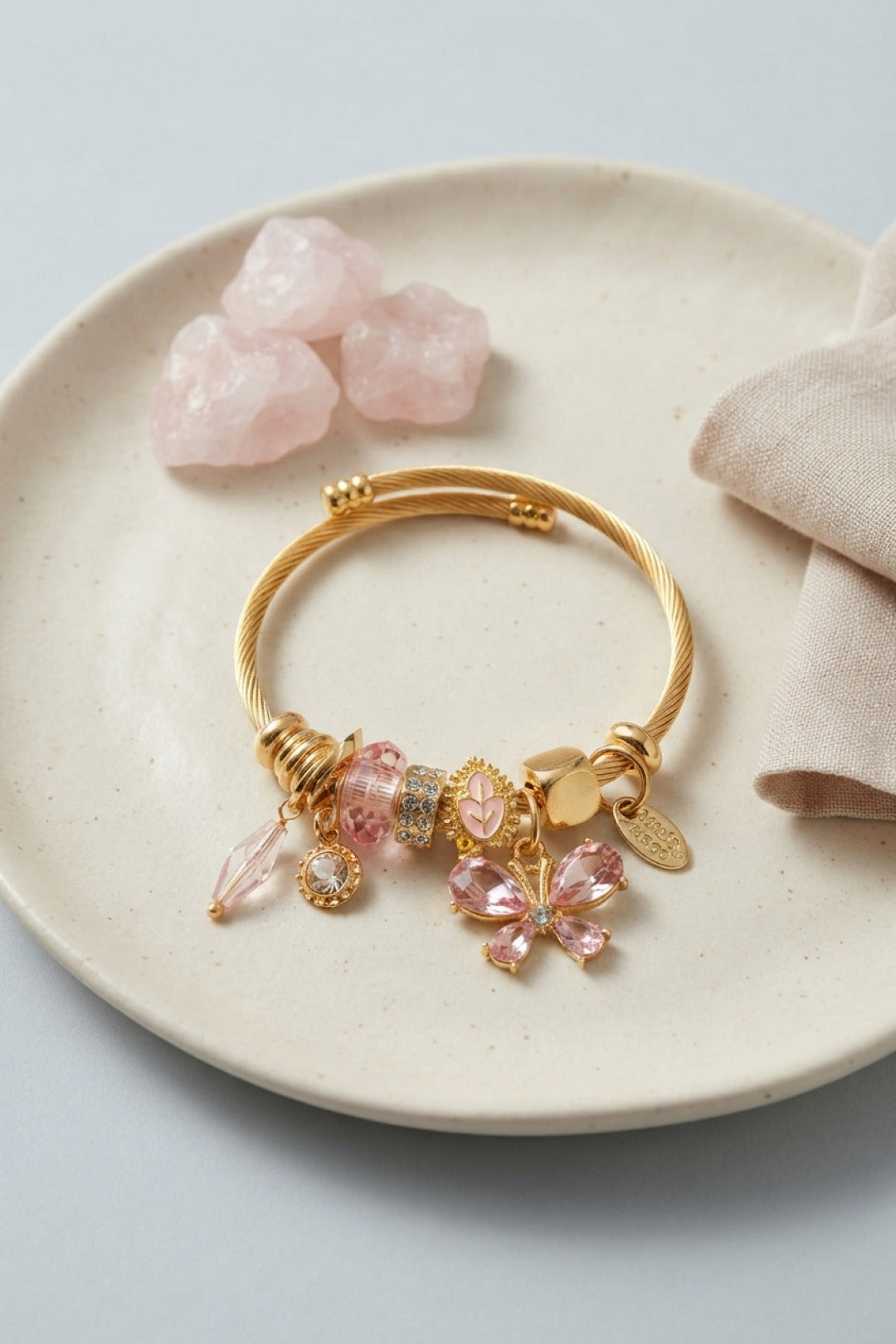 Pembe Kelebek Model Charmlı Bileklik