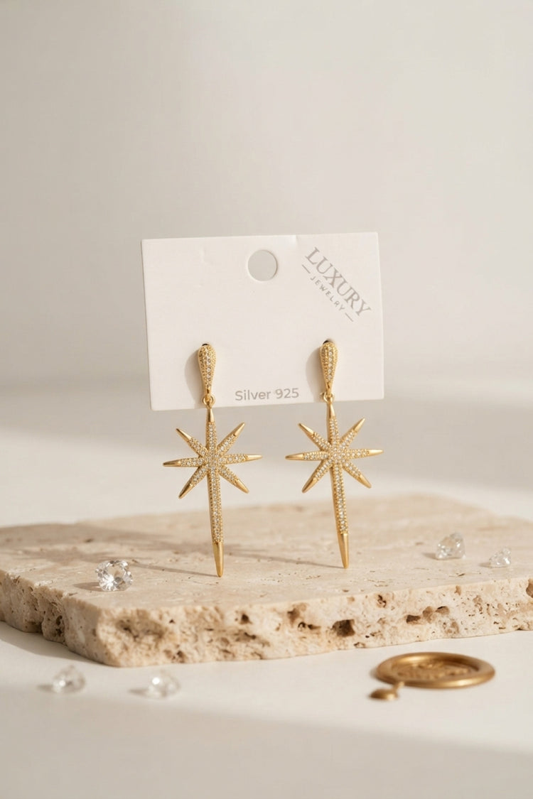 Gold Renk Kutup Yıldızı Model Zirkon Taşlı Kadın Küpe
