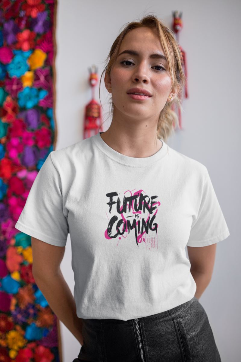 Kadın Özel Baskılı Modern Fit %100 Pamuk Bisiklet Yaka T-Shirt