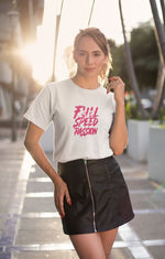 Kadın Özel Baskılı Modern Fit %100 Pamuk Bisiklet Yaka T-Shirt