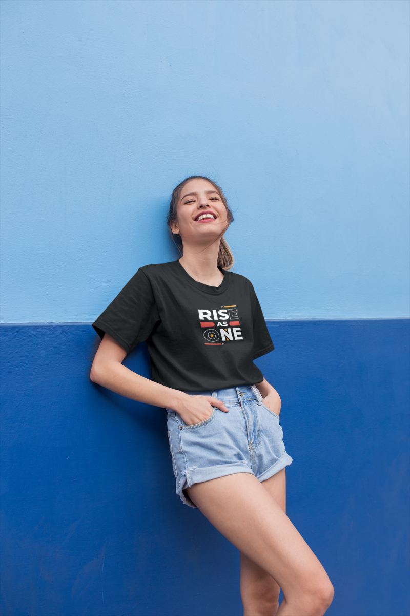 Kadın Özel Baskılı Modern Fit %100 Pamuk Bisiklet Yaka T-Shirt
