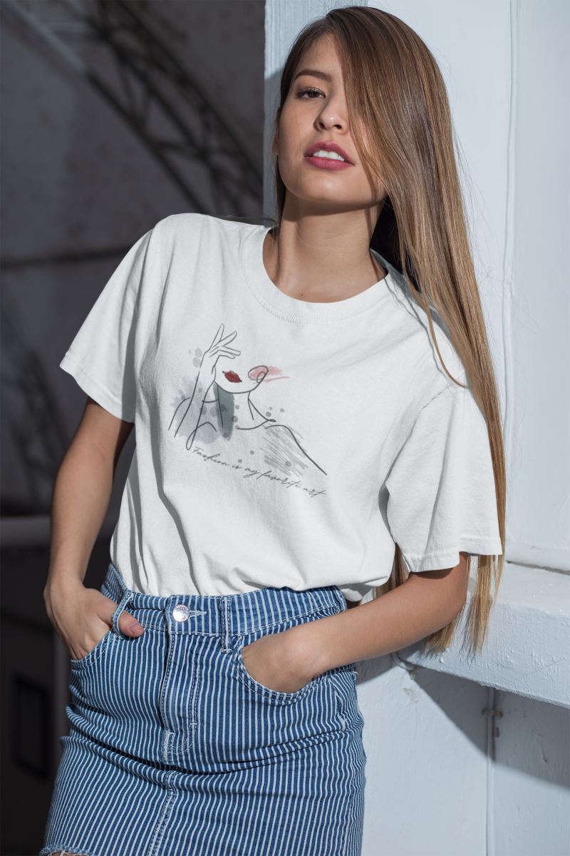Kadın Özel Baskılı Modern Fit %100 Pamuk Bisiklet Yaka T-Shirt