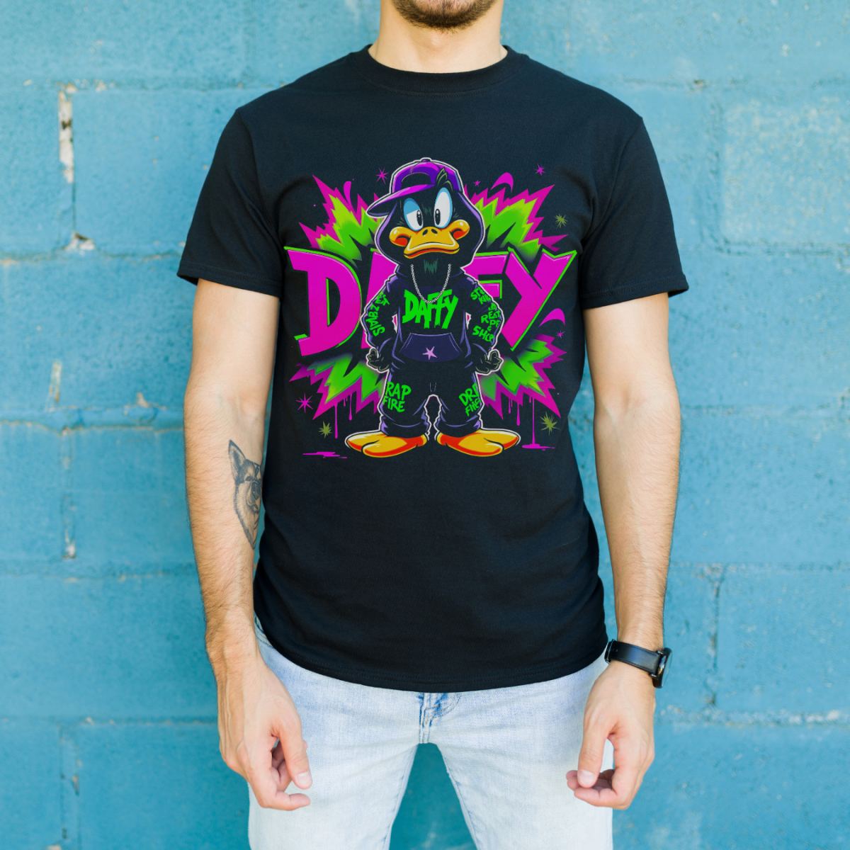 Daffy Duck Graffiti Baskılı Unisex Siyah Tişört - 24/1 Penye Pamuklu