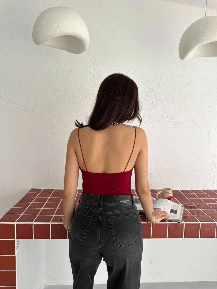 Kadın Derin Dekolte Askılı Body Sırt Dekolteli Şık Kolsuz Yazlık Bodysuit - Kırmızı