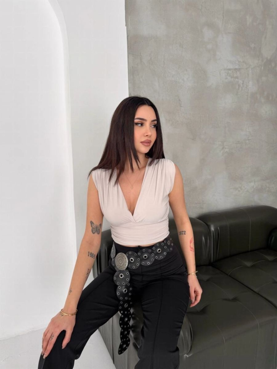 Kadın Vatkalı Kolsuz V Yaka Drapeli Crop Bluz Likralı Fit - Boyalı Gri