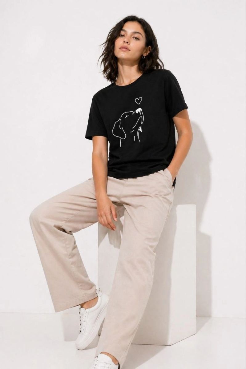 Kadın Köpek Figürlü Minimal Baskılı Tişört Kısa Kol Yazlık T-Shirt - Siyah