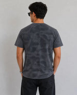 Erkek Batik Desenli Tişört Bisiklet Yaka Kısa Kol Regular Fit T-shirt - Füme