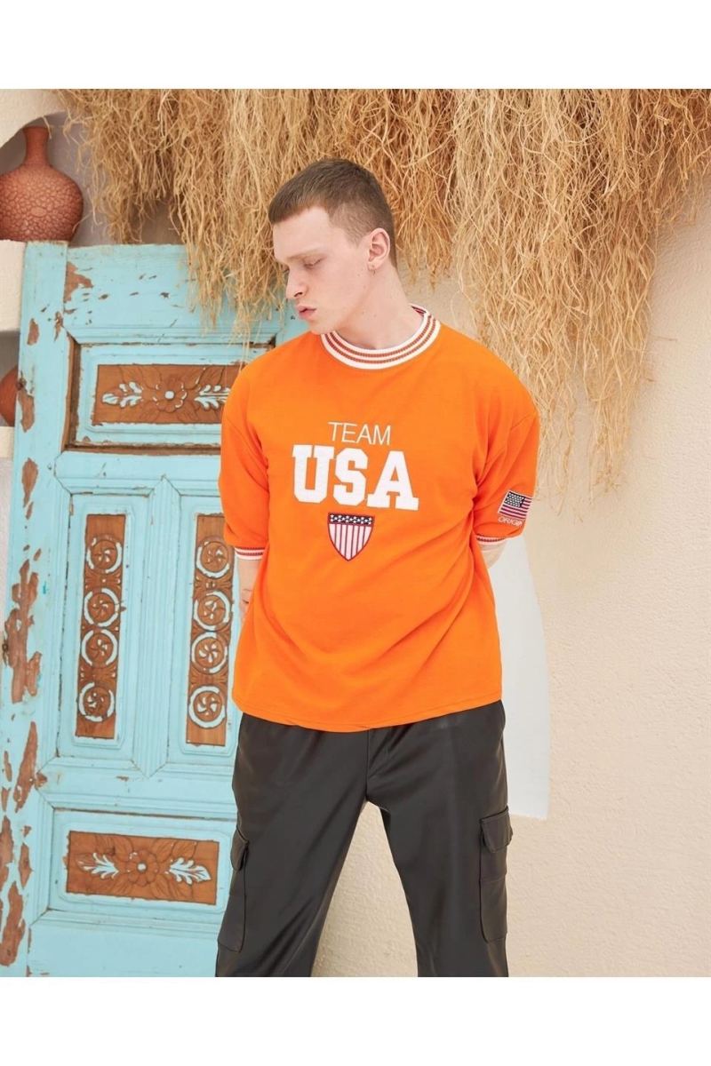 Erkek Bisiklet Yaka Tişört Nakış İşlemeli Kısa Kol Oversize T-Shirt - Turuncu