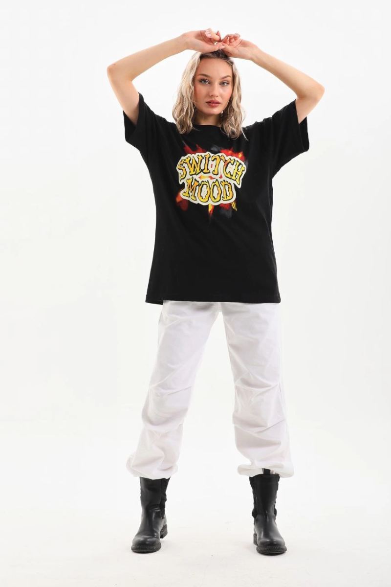 Kadın Kısa Kol Yazlık Tişört Bisiklet Yaka Ejderha Baskılı T-Shirt - Siyah
