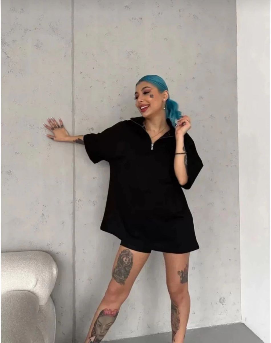 Kadın Yarım Fermuarlı Tişört Düz Oversize T-Shirt - Siyah