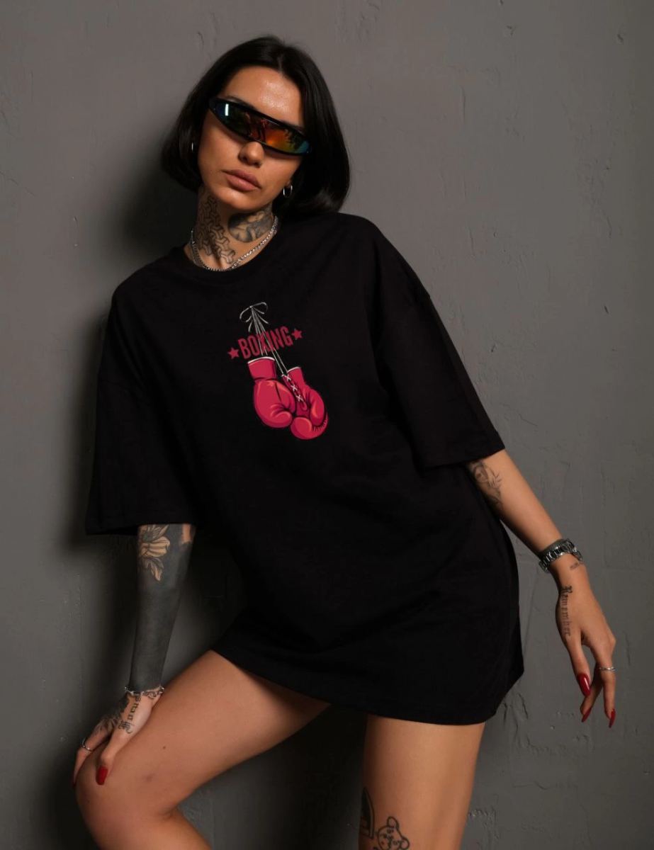 Kadın Kısa Kol Tişört Bisiklet Yaka Boxy Eldiven Baskılı T-Shirt - Siyah
