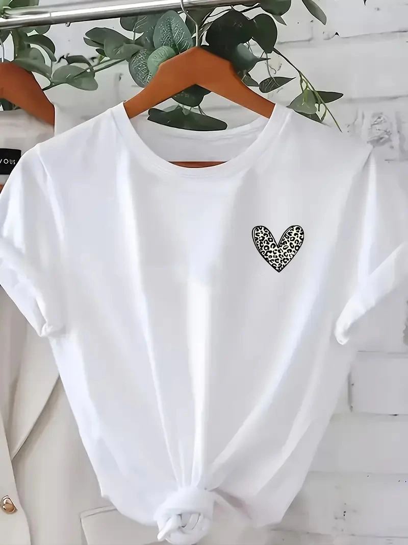 Kadın Kalp Baskılı T-Shirt Kısa Kol Bisiklet Yaka Oversize Rahat Kalıp Günlük Tişört - Beyaz