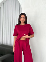 Kadın Osy Modal Yumuşak Dokulu Kumaş Bisiklet Yaka T-shirt Bol paça Pantolon ikili Takım -Bordo