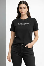 Kadın Wafıl Kumaş Tişört Regular Kalıp Bisiklet Yaka Baskılı T-Shirt - Siyah