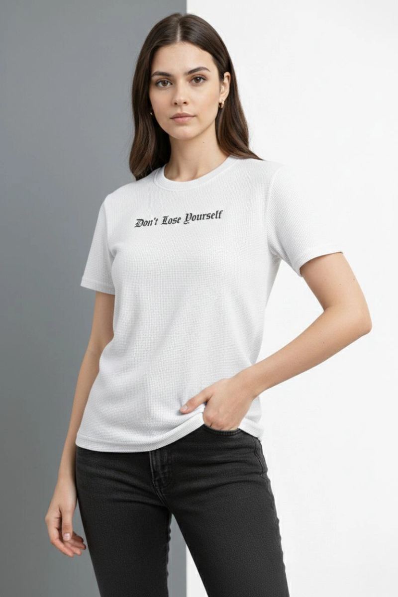 Kadın Wafıl Kumaş Tişört Regular Kalıp Bisiklet Yaka Baskılı T-Shirt - Beyaz