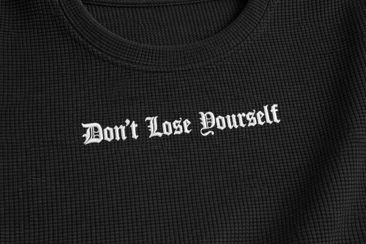 Erkek Wafıl Kumaş Tişört Regular Kalıp Bisiklet Yaka Baskılı T-Shirt - Siyah